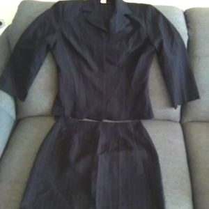 Women's suit